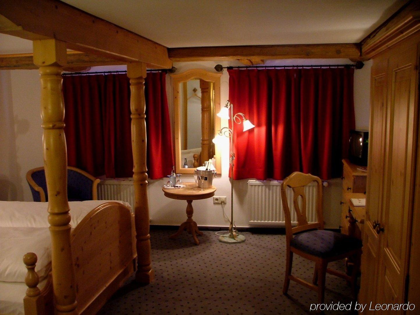 Hotel Landgasthof Adler Altenrond 객실 사진