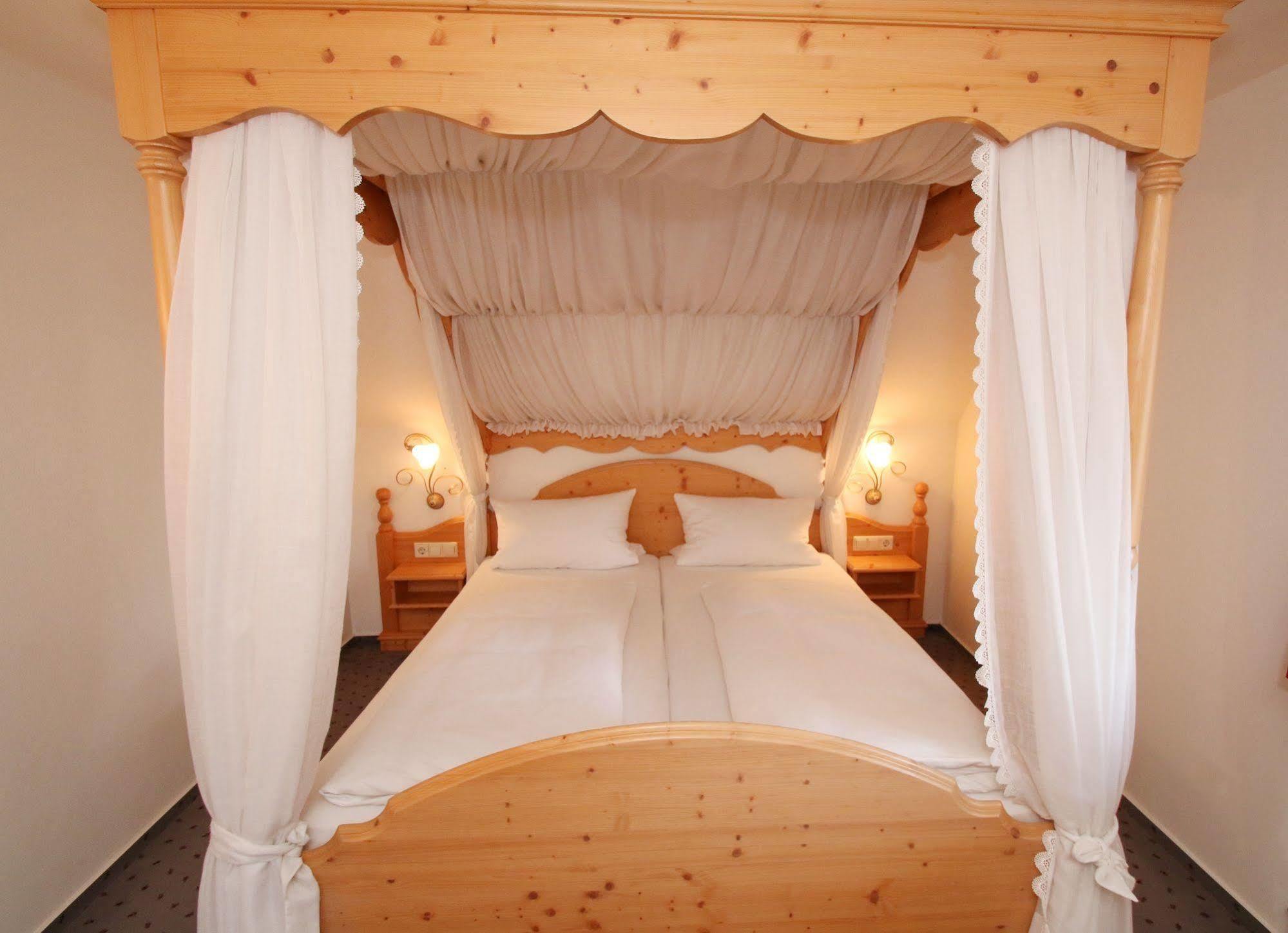 Hotel Landgasthof Adler Altenrond 외부 사진