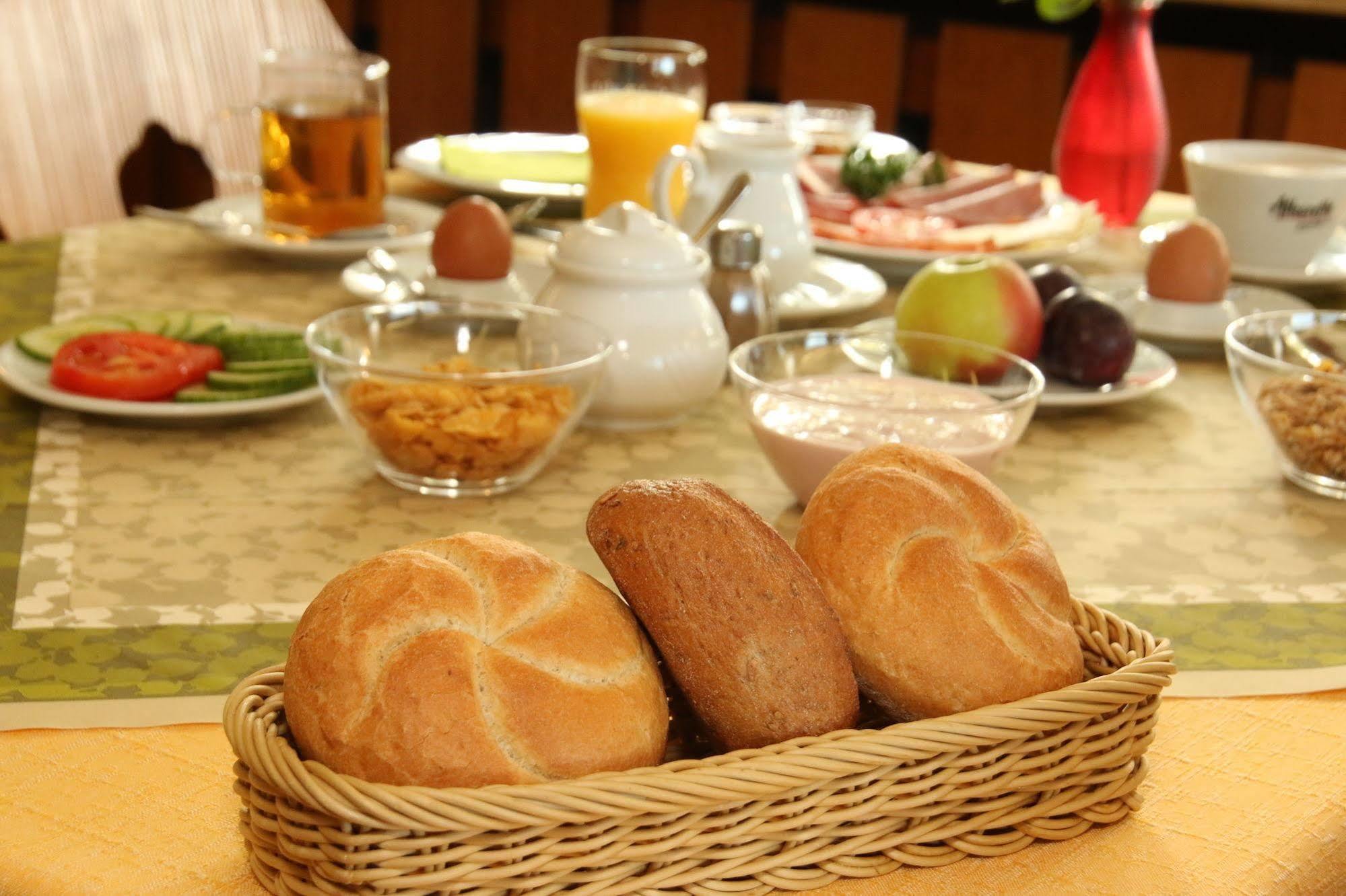 Hotel Landgasthof Adler Altenrond 외부 사진