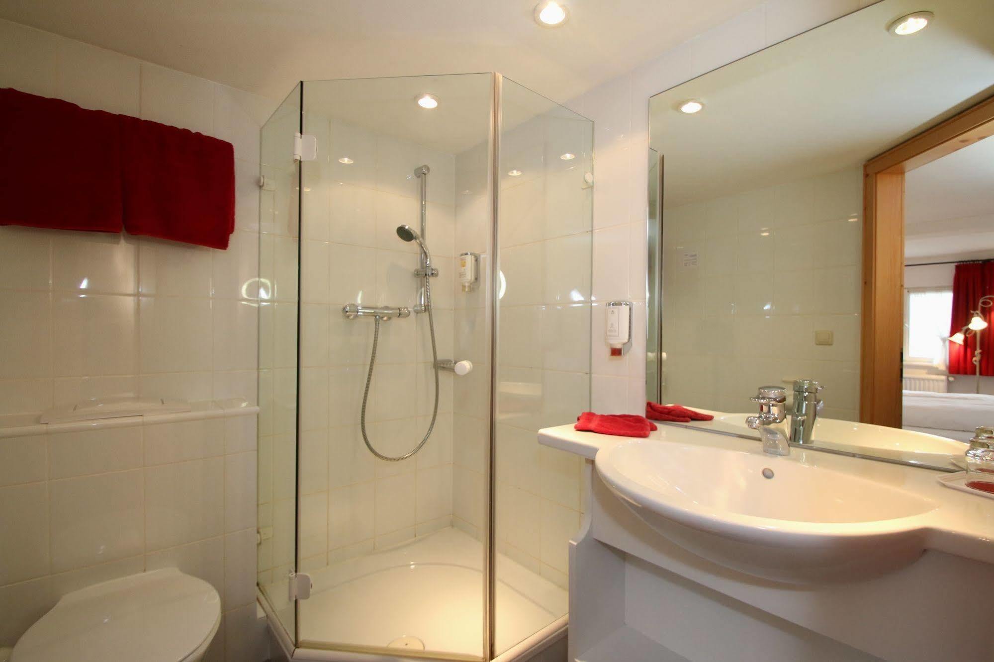 Hotel Landgasthof Adler Altenrond 외부 사진
